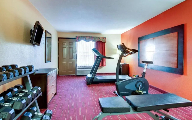 Richland Cardinal Inn Jackson