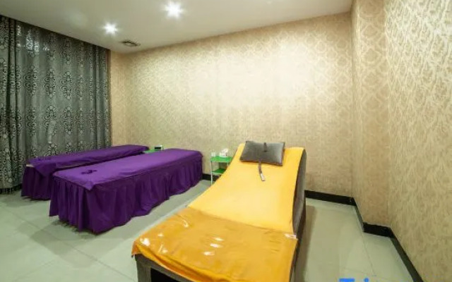 Baise Baiana Hotel (Baise High-Speed Railway Station)