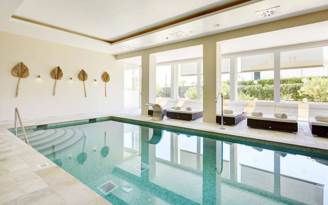 Grupotel Macarella Suites & Spa