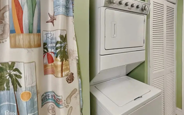 Oceanfront Luxury 2BR Condo New Rental