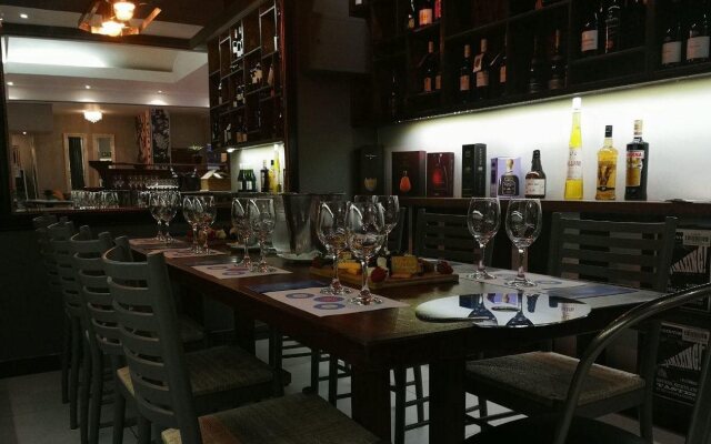 The Rockwell Luxury Suites