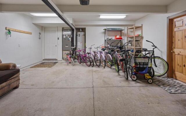 2 Sarazen-Golf View-4BR/3.5BA