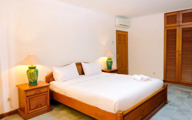 Prime 3br Senopati Apartment Close To Scbd