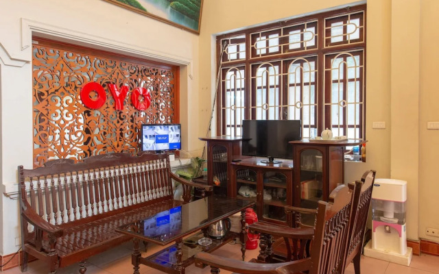 Nhue Giang Hotel by OYO Rooms