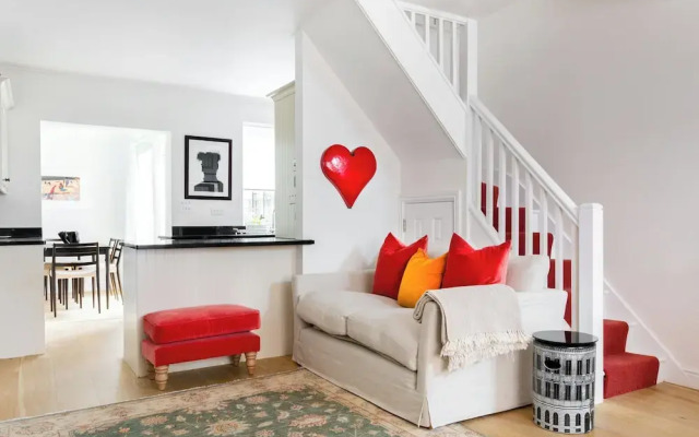 Edge Street IV by Onefinestay