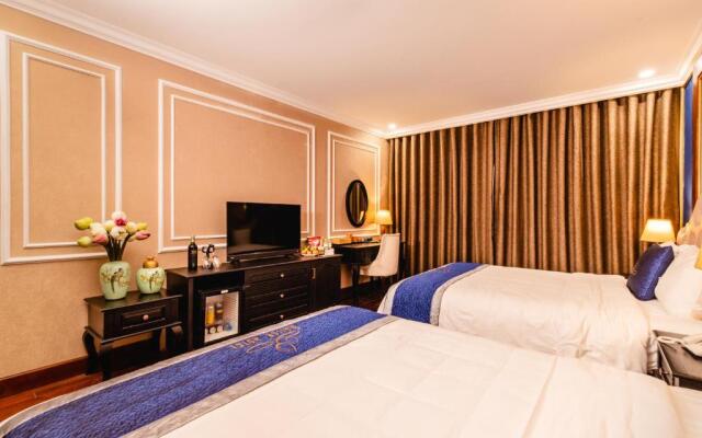 La Maison Boutique Hotel