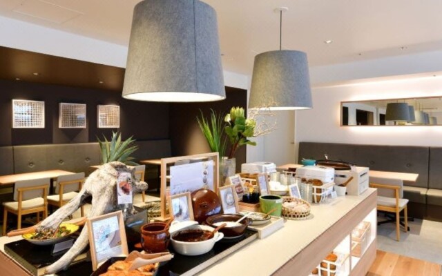 Vessel Inn Sakae Station