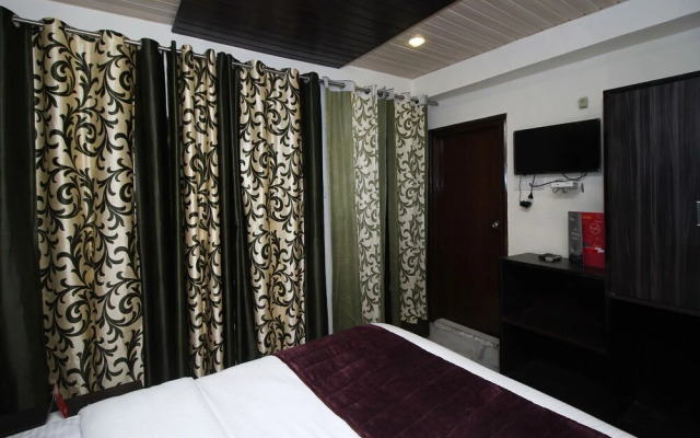 OYO Rooms Tibetan Market Nainital