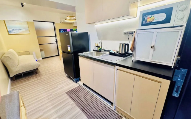 Cozy Vibes Retreat in Makati