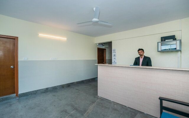 Sri Sai Guest House By OYO Rooms