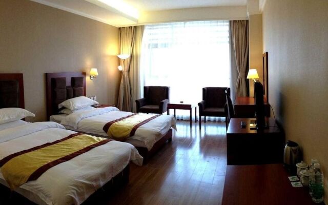 Yunling Business Hotel