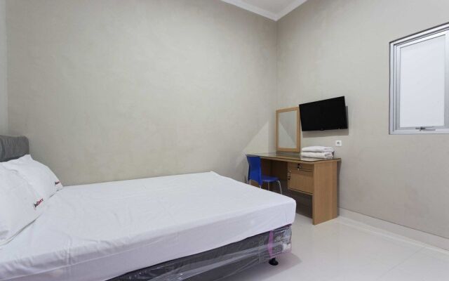 RedDoorz @ Mangga Besar