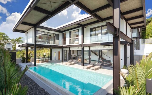 Trendy Modern Pool Villa Sunset Garden 4