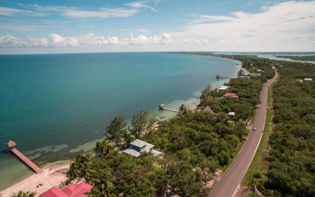 Villa Mission Bay in Belize City