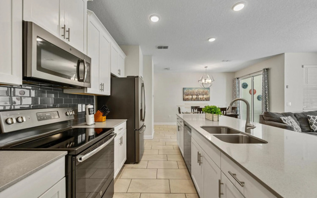 Luxury Thownhouse with private pool