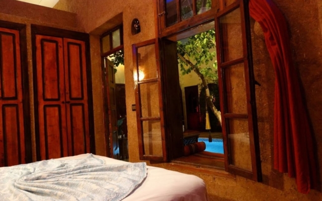 Le Feng Shui Pool and Spa