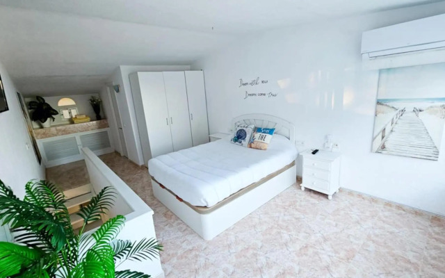 Increibles vistas al mar y al peñon de Gibraltar