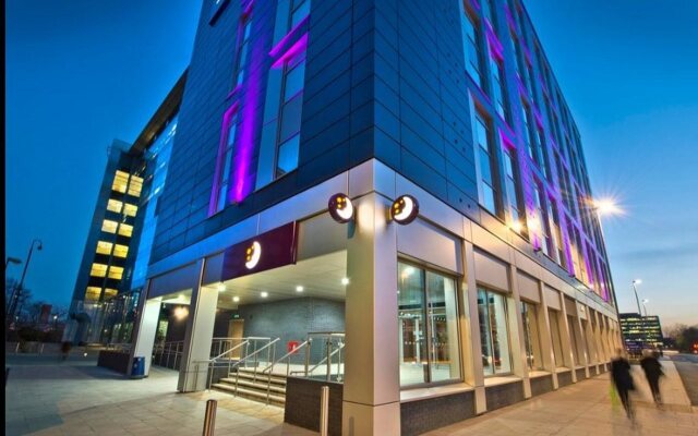 Premier Inn Leeds City Centre (Whitehall Road)