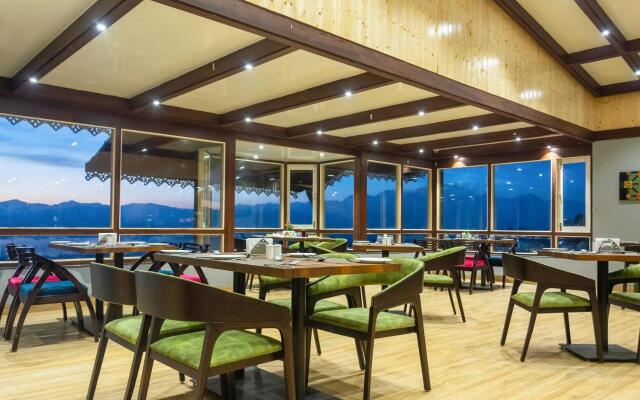 Sumitel Vista 800m from Mall Road