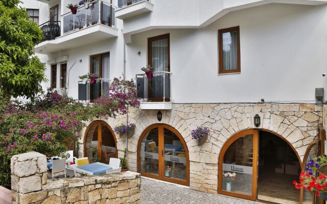 Hi̇mm Hotel