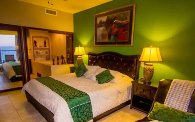 Sonoran Sky 3BR 802 Upper Sky by Casago