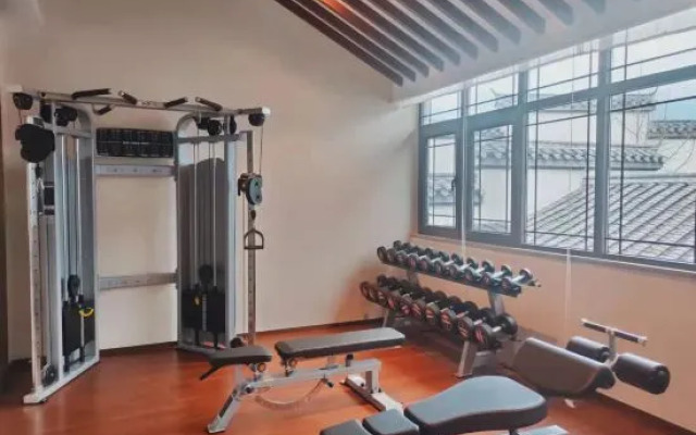 Savile Taoyuan Mountain Residence Hotel (Wugongshan Visitor Center)