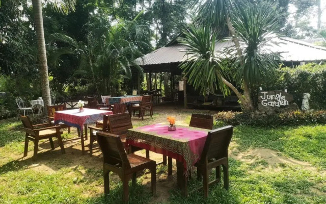 Jungle Garden