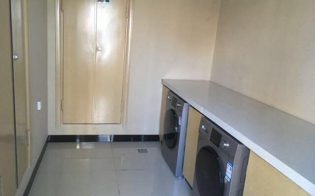 Elan Inn Luohe Changjian East Bund