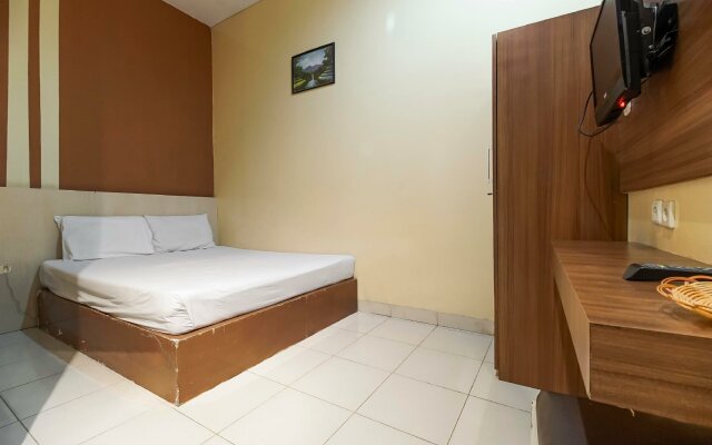 Makassar Guest House By OYO Rooms