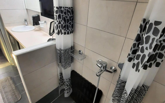 Athens city center apartment next to metro & close to Acropolis