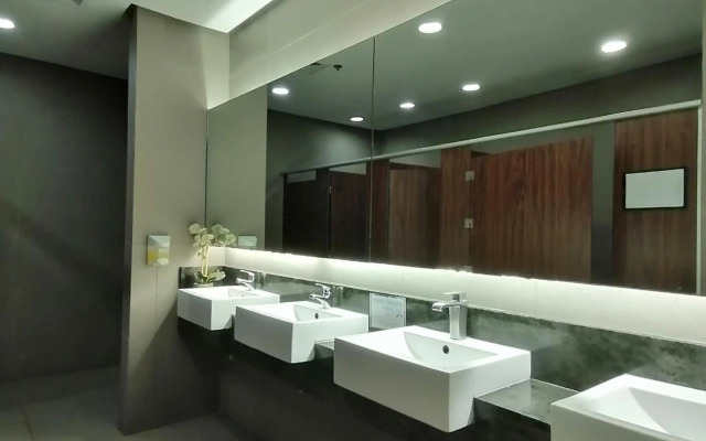 The Beacon Makati Staycation Suites