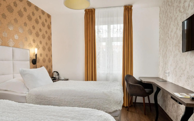 Hotel MAXPLAZA