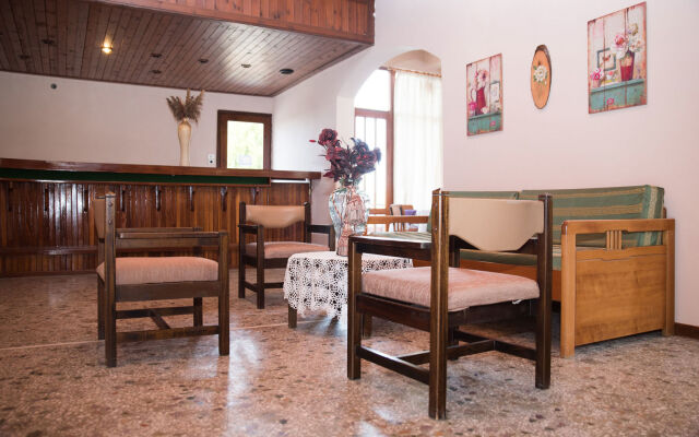 Armonia Hotel