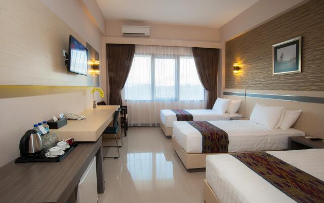Lombok Raya Hotel