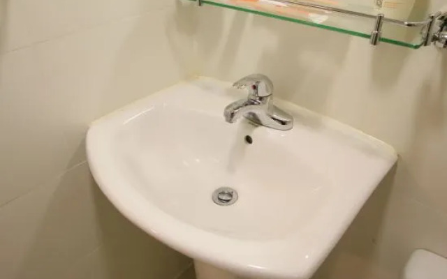 Homeinn Hotel (Shanghai Hongqiao Beixinjing Subway Station Jianhe Road)