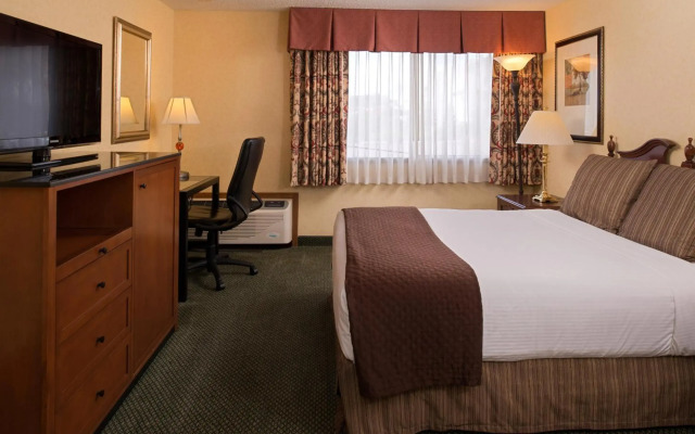 Red Lion Hotel Yakima Center