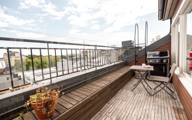 2ndhomes 2BR Penthouse w Terrace&Sauna