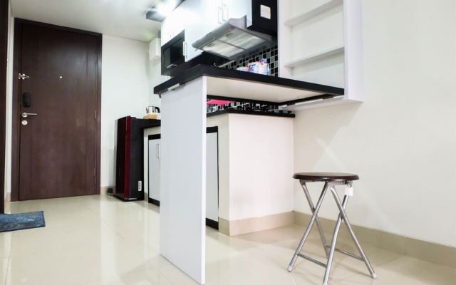 Suite Studio Room near Pancoran and MT Haryono – Guest Rooms – Jakarta