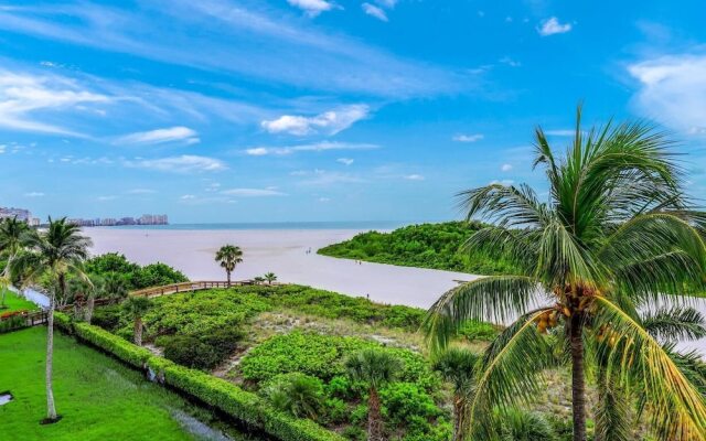 Front Unit Facing Beach With Wraparound Balcony