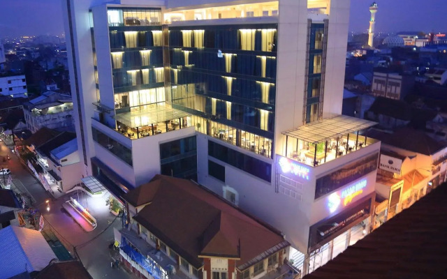 Pasar Baru Square Hotel Bandung