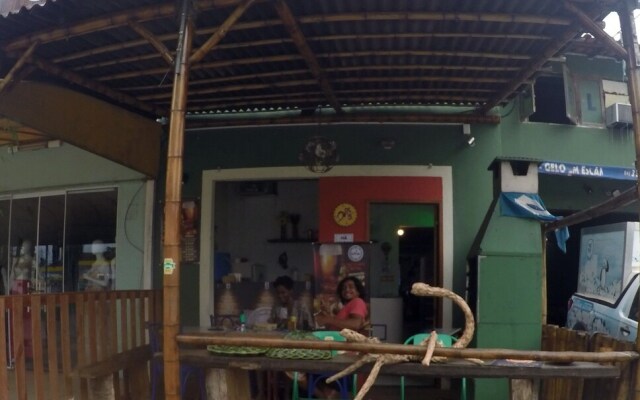 Livia Hostel Pousada