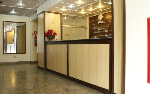 Antico Plaza Hotel