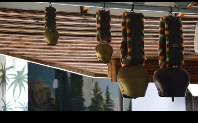 Tan-Swiss Lodge