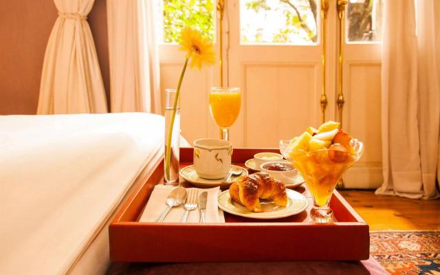 1555 Malabia House Hotel