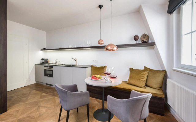 Exclusive Old Town residence near Charles Bridge