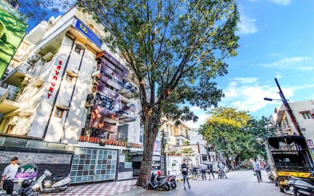 FabHotel Grand Savoury Suites