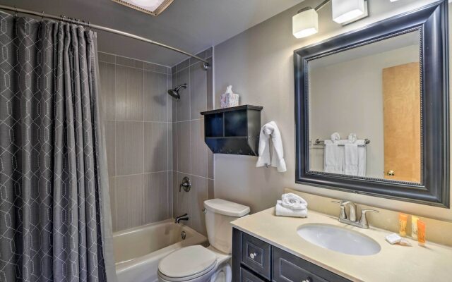 Spacious Breckenridge Condo: Walk to Ski Lifts!