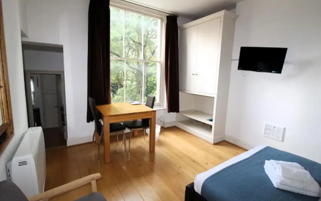 59 Longridge Road