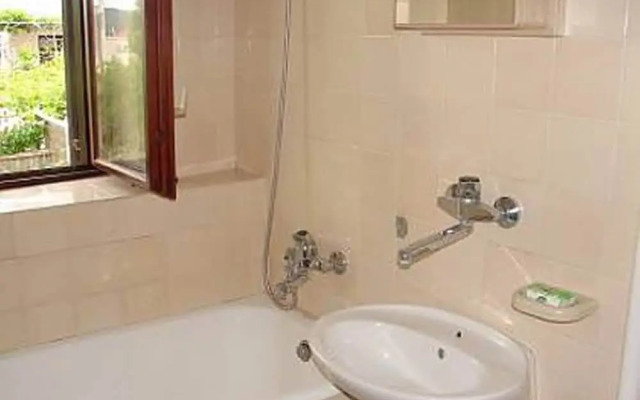 Marin - 200 m From Garden Festival - A1