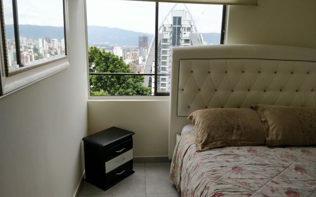 Luxury Modern & Elegant Estrato